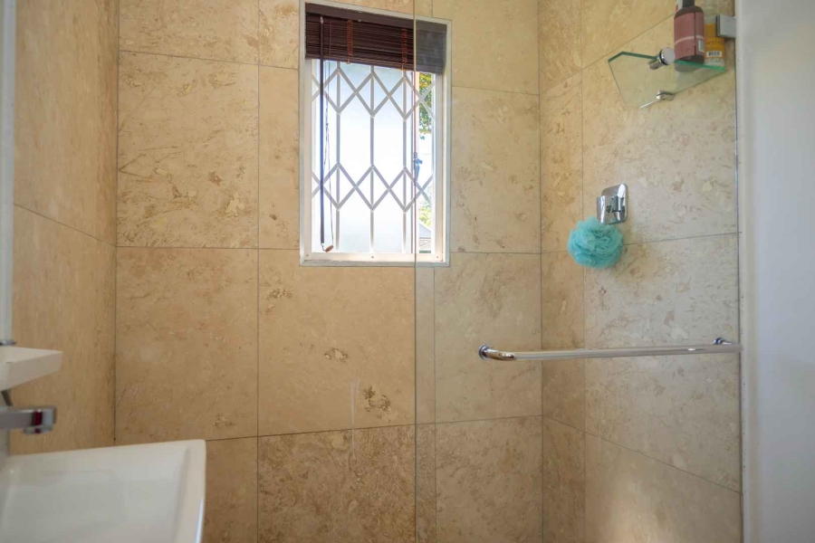 5 Bedroom Property for Sale in Walmer Eastern Cape